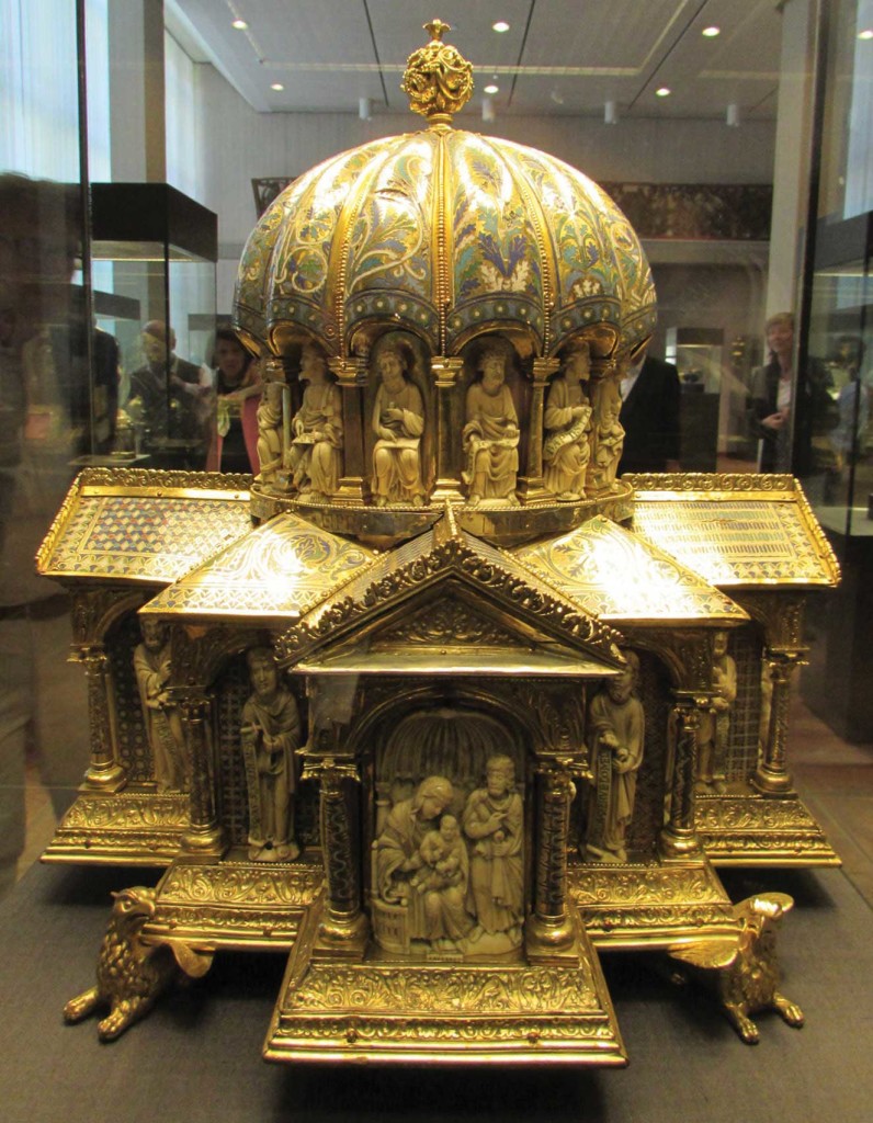 Reliquary from the controversial Guelph Treasure in Berlin’s Kunstgewerbermuseum
