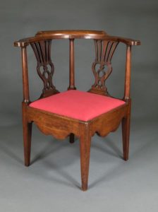 Figure 3. Petersburg Virginia commode chair, descended in the Sydnor family of Richmond and Petersburg, ca. 1790, MESDA Object Database file D-33149