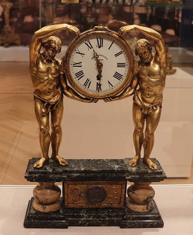 Figure 11. Clock, 1920s. Gilded bronze and marble. Courtesy of Seidenberg Antiques, New York City.