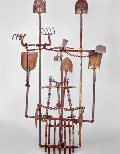 Figure 2: Four Hundred Years of Free Labor, Joe Minter, 1996. Welded found metal. Collection of the Metropolitan Museum of Art. Image by Steven Pitkin/Pitkin Studios. Courtesy of Souls Grown Deep Foundation.