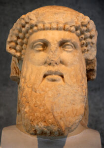 Marble statue head, Acropolis Museum.
