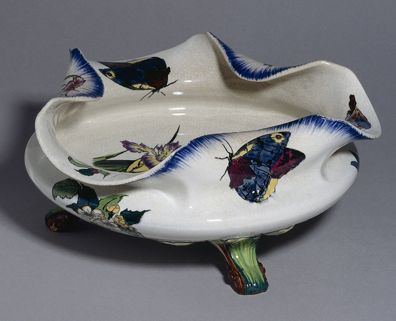 Félix Bracquemond (designer) for Eugène Rousseau, Lebeuf, Milliet & Cie. (manufacturer), fruit bowl from the “Rousseau” Service, between 1866 and 1875, France. Transfer-printed earthenware with hand painting in colored enamel. Petit Palais, musée des Beaux-arts de la Ville de Paris, PPO03729.