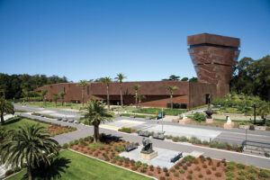 de Young Museum Courtesy of the Fine Arts Museums of San Francisco.
