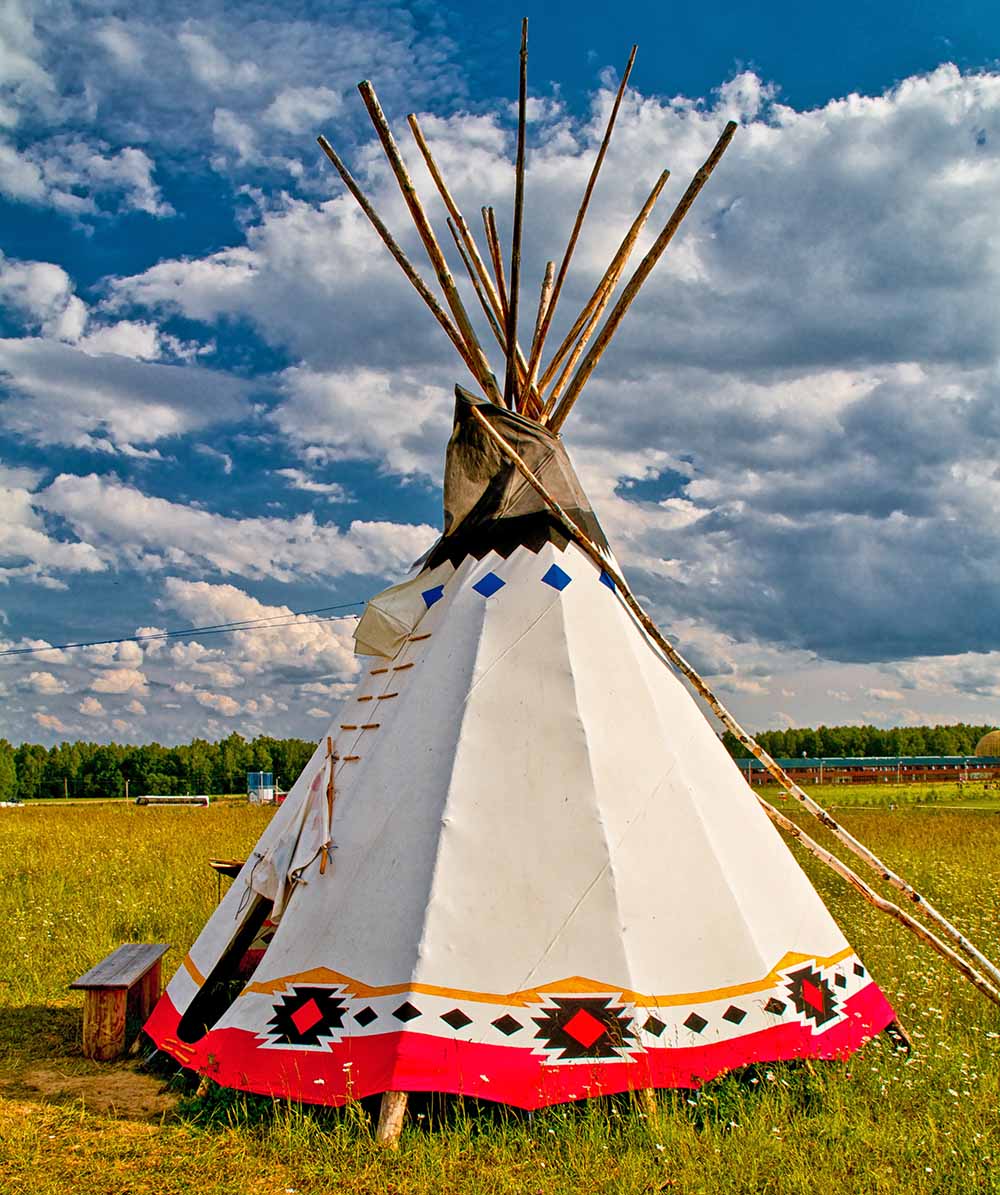 History on the Lawn: Native American Culture and History with JJ Kent