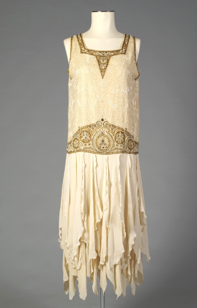 Flapper Style: 1920s Fashion
