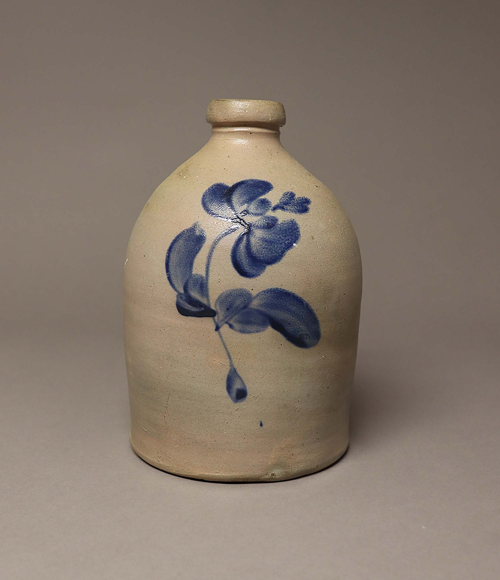 Hybrid Tuesday Talk: From Massachusetts to Texas – American-Made Stoneware at the DAR Museum