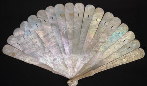 Figure 3. Unknown French maker, Brisé fan, 18th century, France. Mother-of-pearl. The Metropolitan Museum of Art, New York, gift of Miss Margaret H. Bronson, C.I.55.22.4. Photo by The Metropolitan Museum of Art.