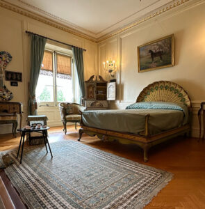 Nemours 02