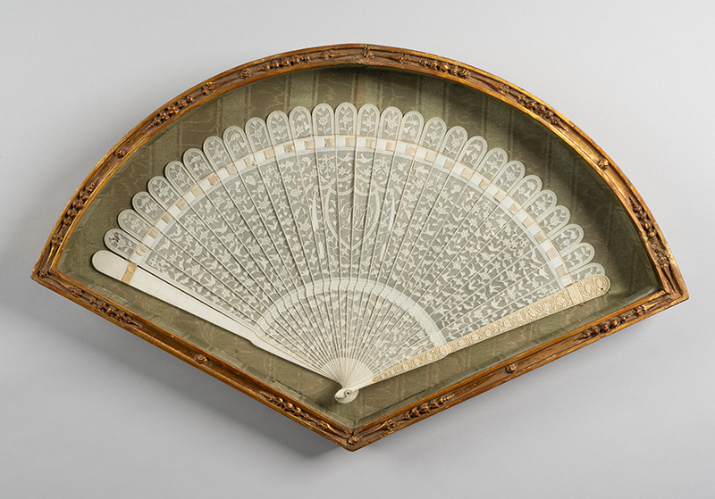 Figure 4. Fan, late 18th century, China. Ivory. Independence Seaport Museum, acquired through exchange courtesy of Friends of the Museum, 1979.004.002.
