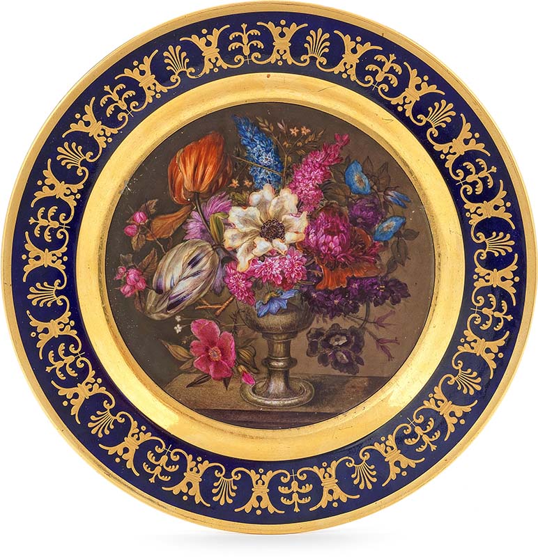 Figure 9. Flight & Barr, Plate with Baxter’s flowers, 1812–14. Bonhams.